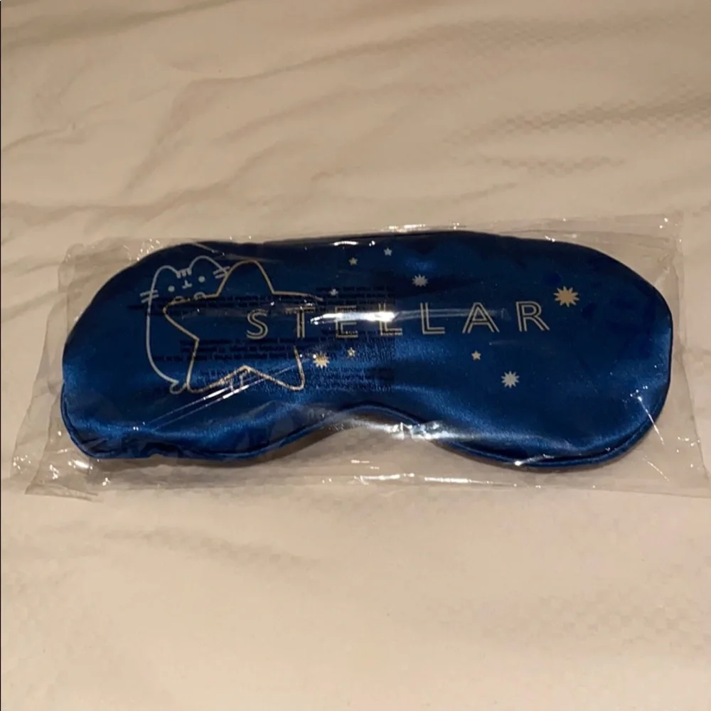Pusheen- Exclusive Sleep Mask